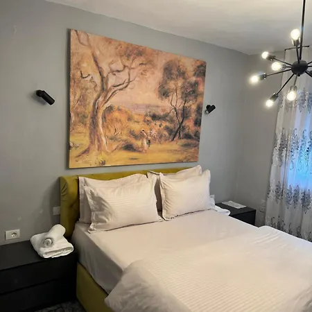 Apartman Your House In Tirana