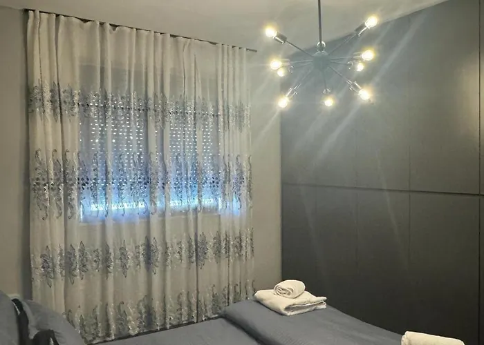 Your House In Apartmán Tirana